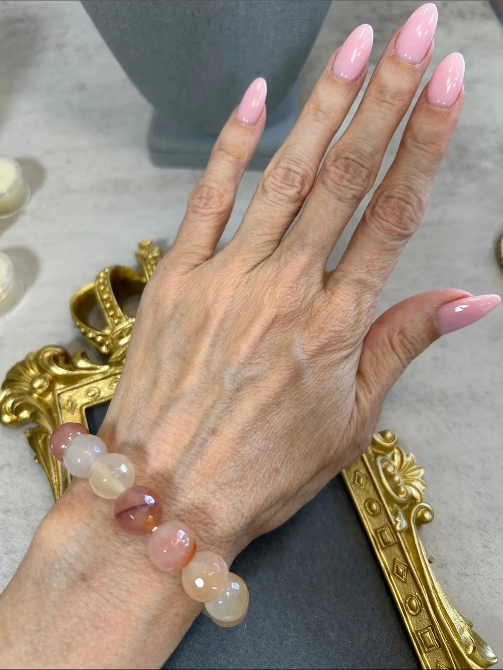 N/A elegant faceted